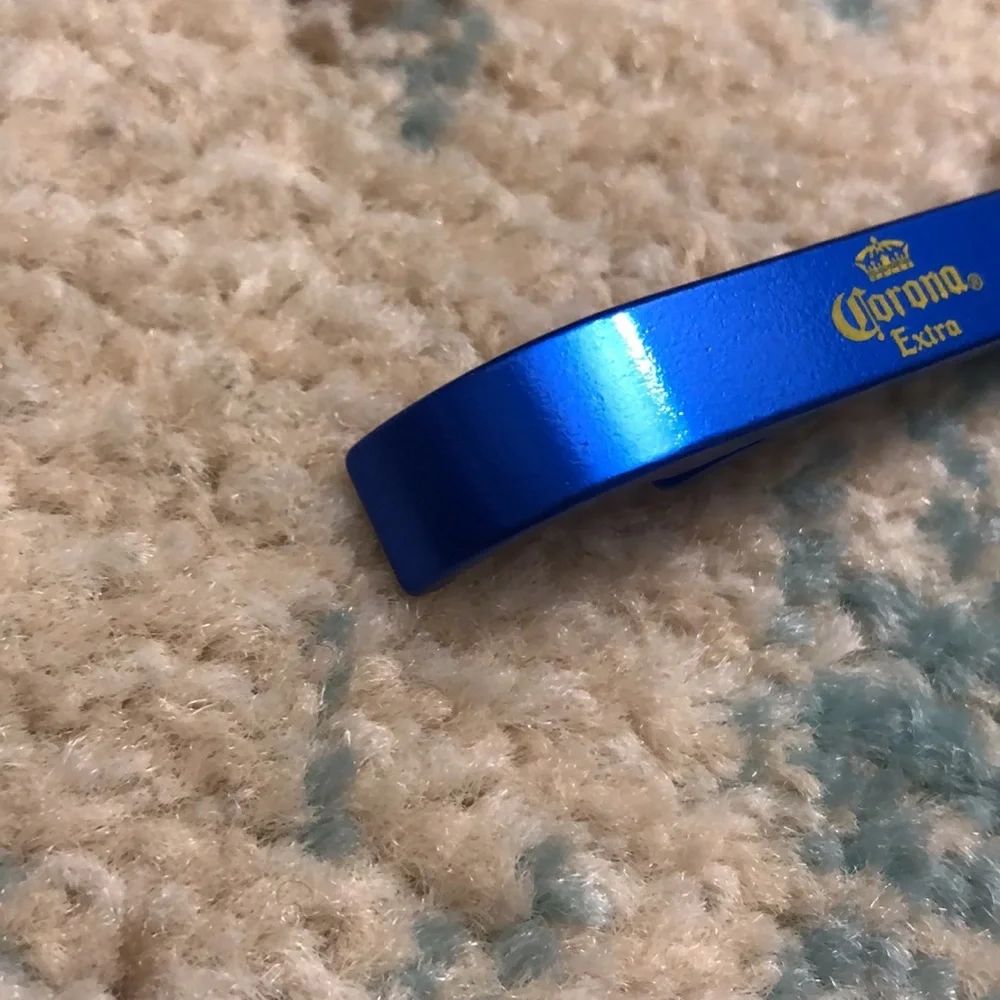 🍀 4/$5! NWT! Corona beer opener keychain! - Picture 3 of 8
